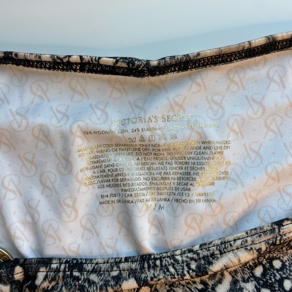 Victoria’s Secret Tie Side Swimsuit Bottoms🌟 - Picture 10 of 10